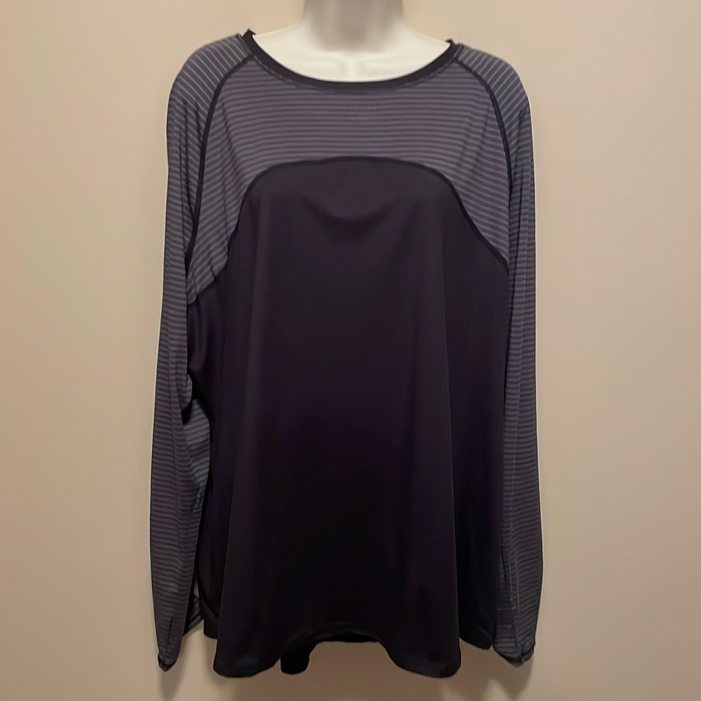 Black and gray top